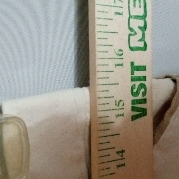 Theory  4 Pocket Capri Size 4 Cream with Tan trim  Preowned - Picture 11 of 13